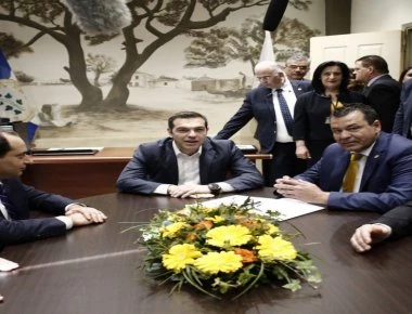 Α. Τσίπρας: «Δεν μπορεί να υπάρξει Δημοκρατία χωρίς αίσθηση ασφάλειας– Ντροπή να γίνονται οι Ρομά αποδιοπομπαίος τράγος»